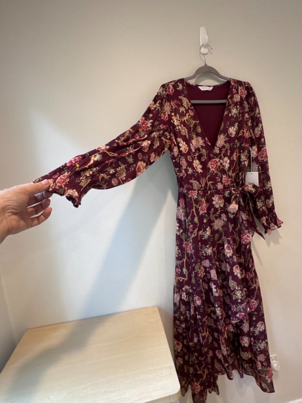 NWT LC Lauren Conrad Floral High-Low Wrap Dress β Burgundy β Size L πΈπ₯ - Picture 2 of 13